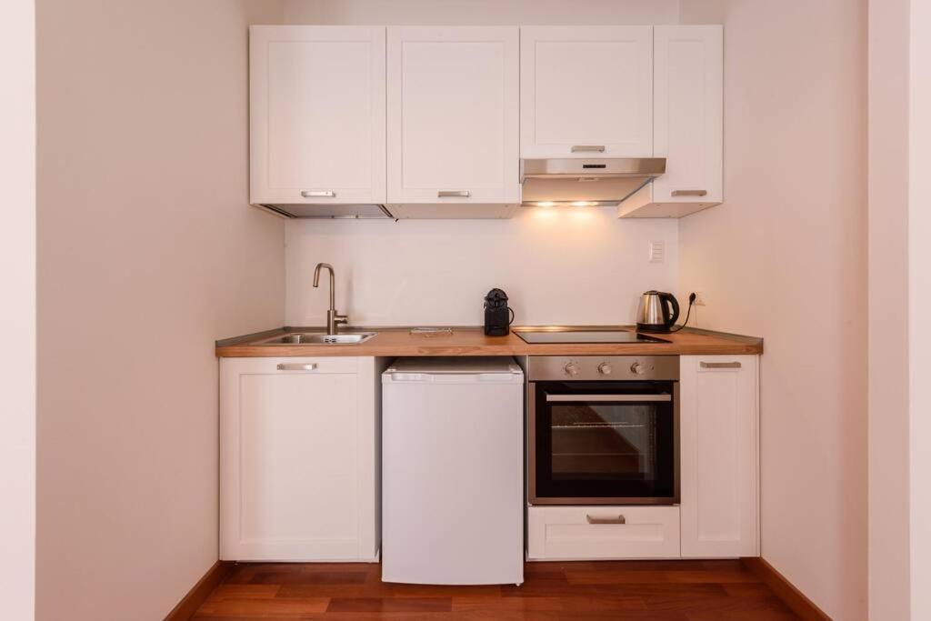 Ac & Wifi Newly Renovated Apartamento